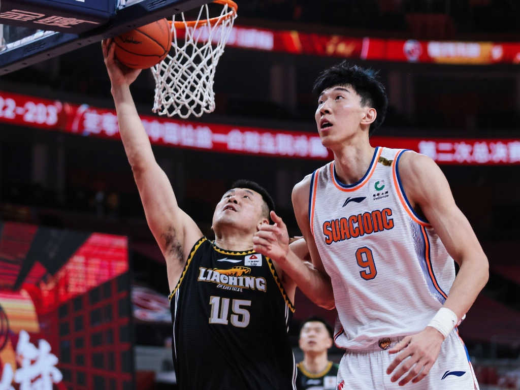 周琦回应总决赛经验少:@周琦_26 我职业生涯才刚起步! 周琦回应总决赛经验少:@周琦_26 我职业生涯才刚起步!